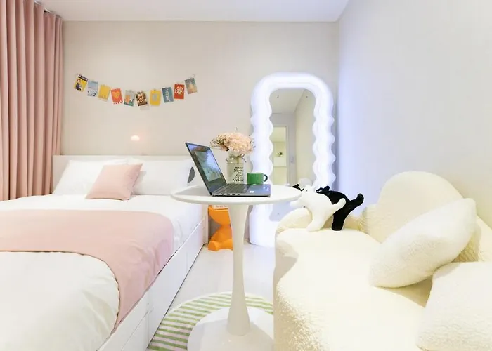 Апартаменты On&on ㅡ Hongdae, Gyeongbokgung, Sinchon Сеул