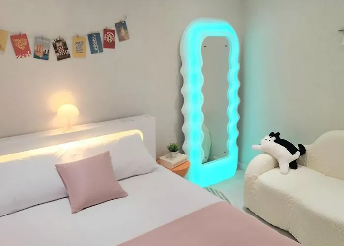 Апартаменты On&on ㅡ Hongdae, Gyeongbokgung, Sinchon Сеул