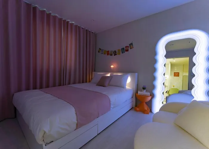On&on ㅡ Hongdae, Gyeongbokgung, Sinchon Апартаменты *